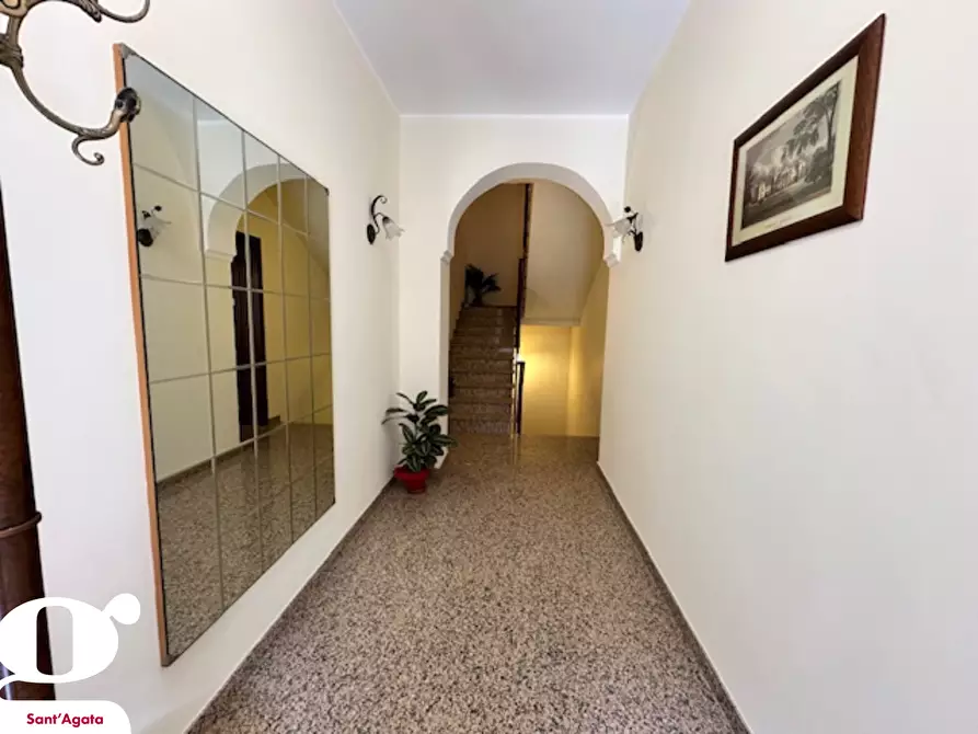 Immagine 2 di Rustico / casale in vendita  in Via BENEDETTO BRIN, 333 a Caronia
