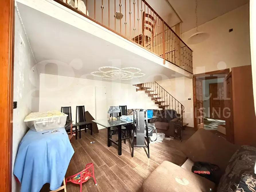 Immagine 9 di Appartamento in vendita  in Via Ventaglieri a Napoli