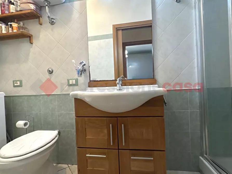 Immagine 12 di Appartamento in vendita  in Via EDMONDO DE AMICIS, 14 a Terracina