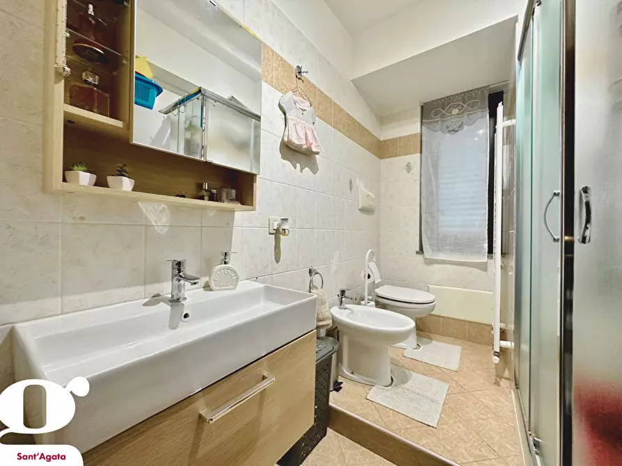 Immagine 5 di Appartamento in vendita  in Via CONSOLARE ANTICA, 396 a Capo D'orlando