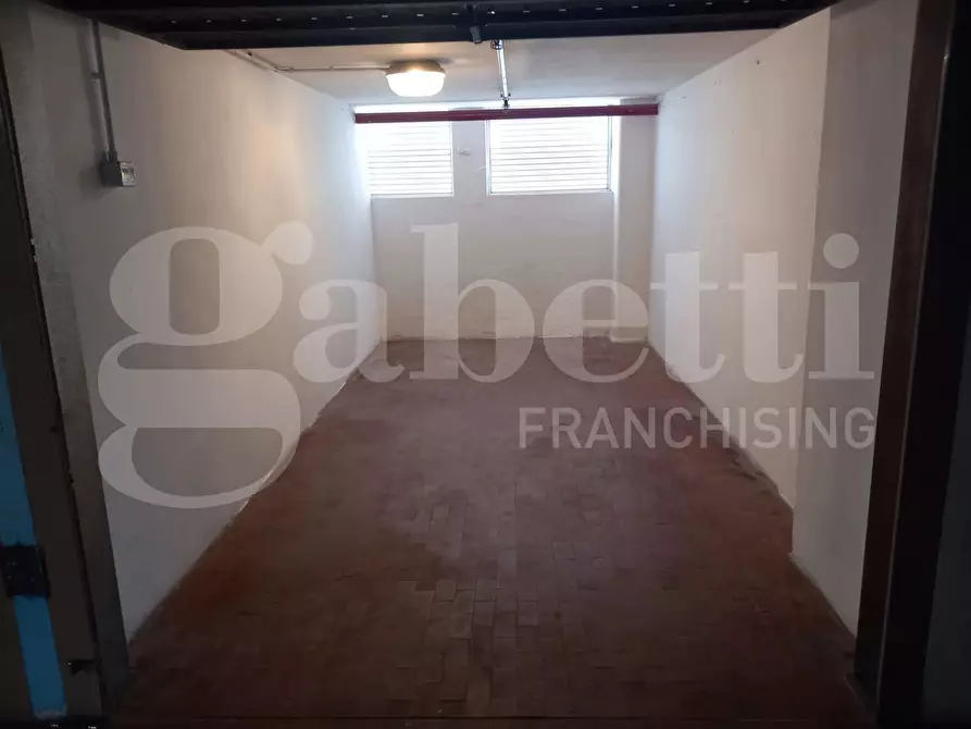 Immagine 2 di Box auto in vendita  in Via SOTTOMARINA - VIA CANNONI, 00 a Chioggia