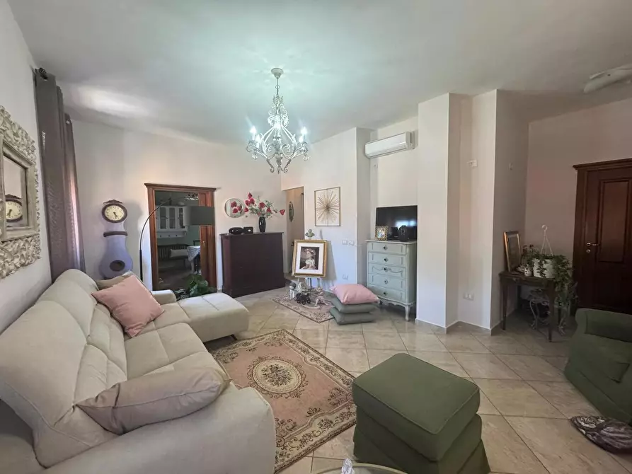 Immagine 1 di Appartamento in vendita  in Via Gramsci, 3 a Iglesias