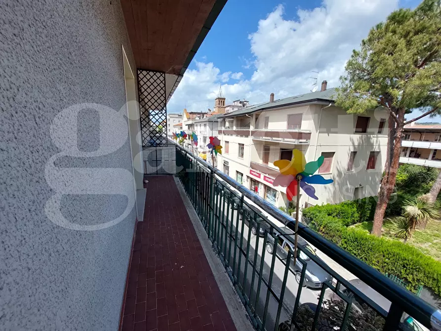 Immagine 11 di Appartamento in vendita  in Viale della Vittoria, 32 a Alba Adriatica