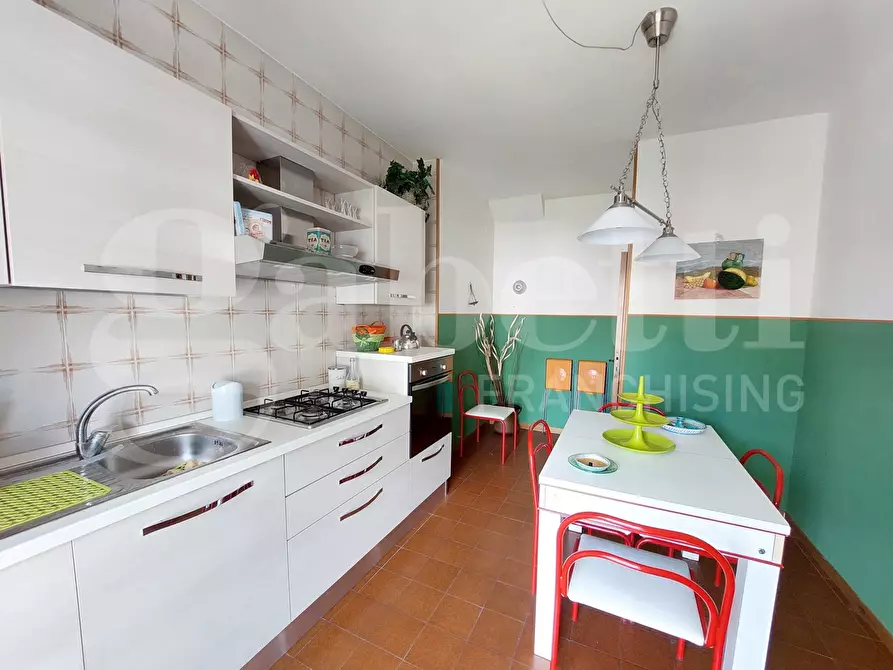 Immagine 9 di Appartamento in vendita  in Viale della Vittoria, 32 a Alba Adriatica