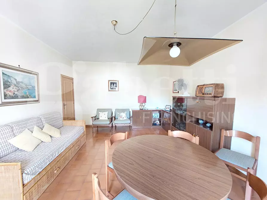 Immagine 5 di Appartamento in vendita  in Viale della Vittoria, 32 a Alba Adriatica