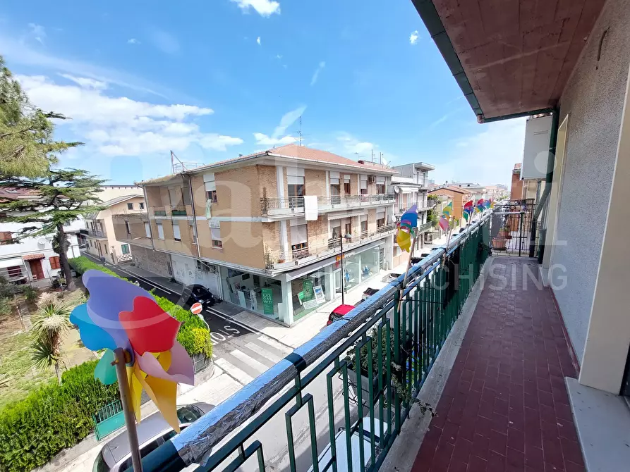 Immagine 10 di Appartamento in vendita  in Viale della Vittoria, 32 a Alba Adriatica