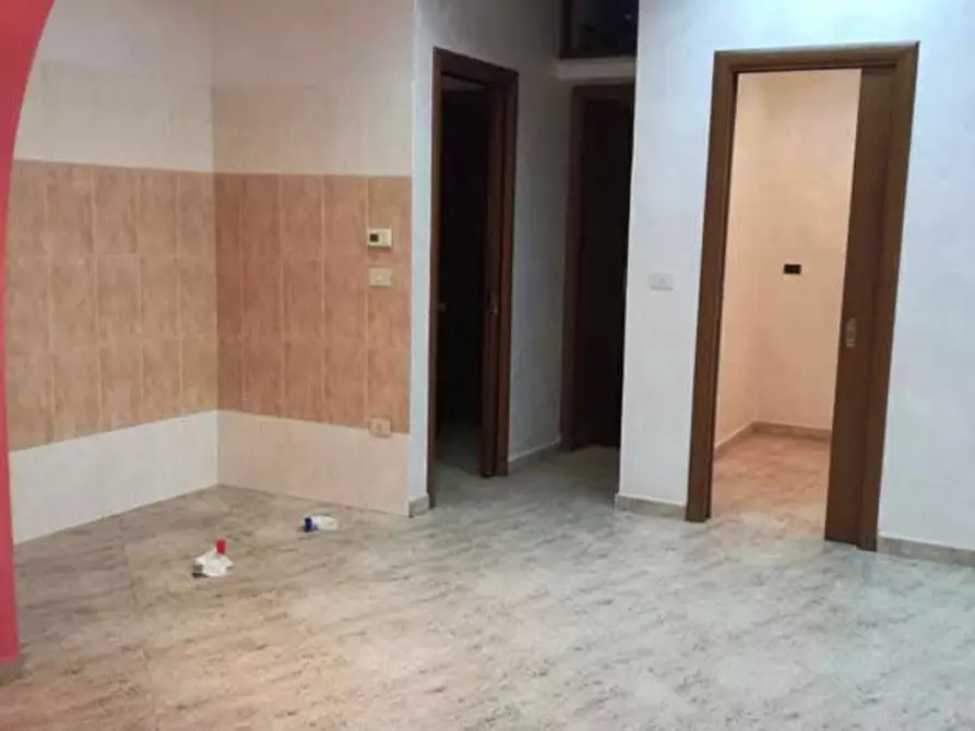 Immagine 10 di Negozio in vendita  in Via dell'Archivio, 13 a Vicovaro