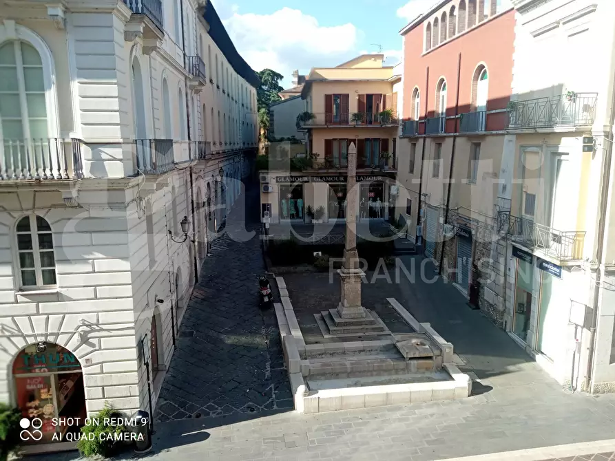 Immagine 7 di Negozio in affitto  in Corso Garibaldi, 139 a Benevento