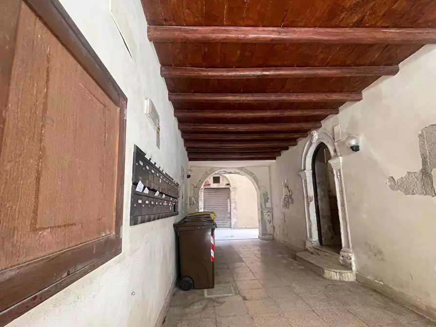 Immagine 2 di Appartamento in vendita  in Via della dogana, 8 a Siracusa