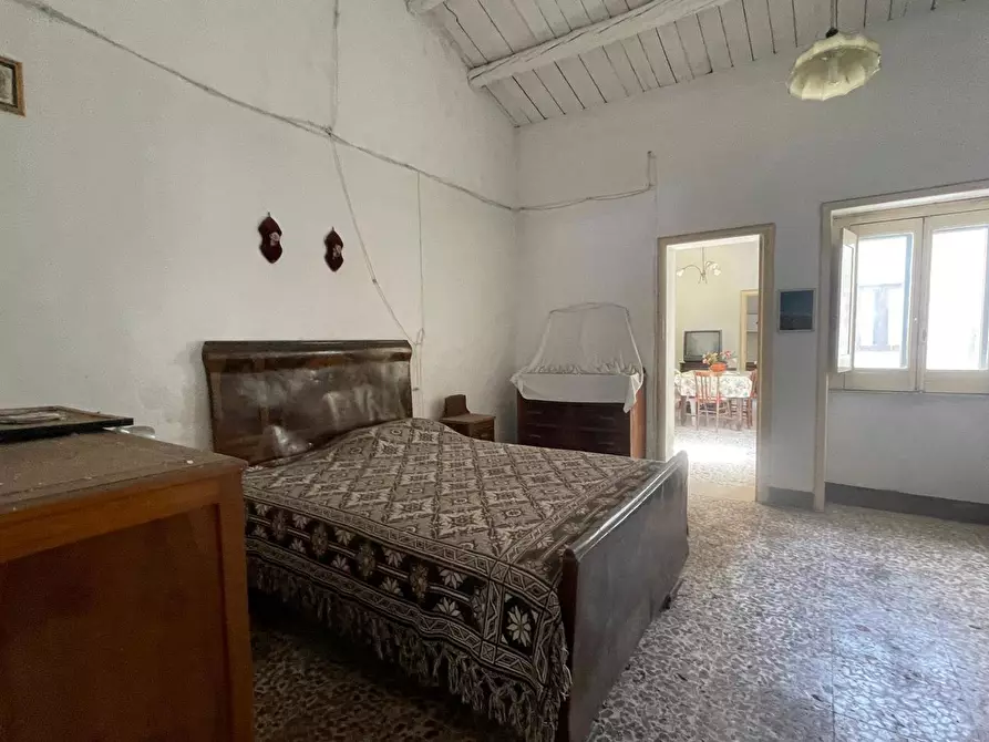 Immagine 3 di Appartamento in vendita  in Via Umberto I, 302 a Canicattini Bagni