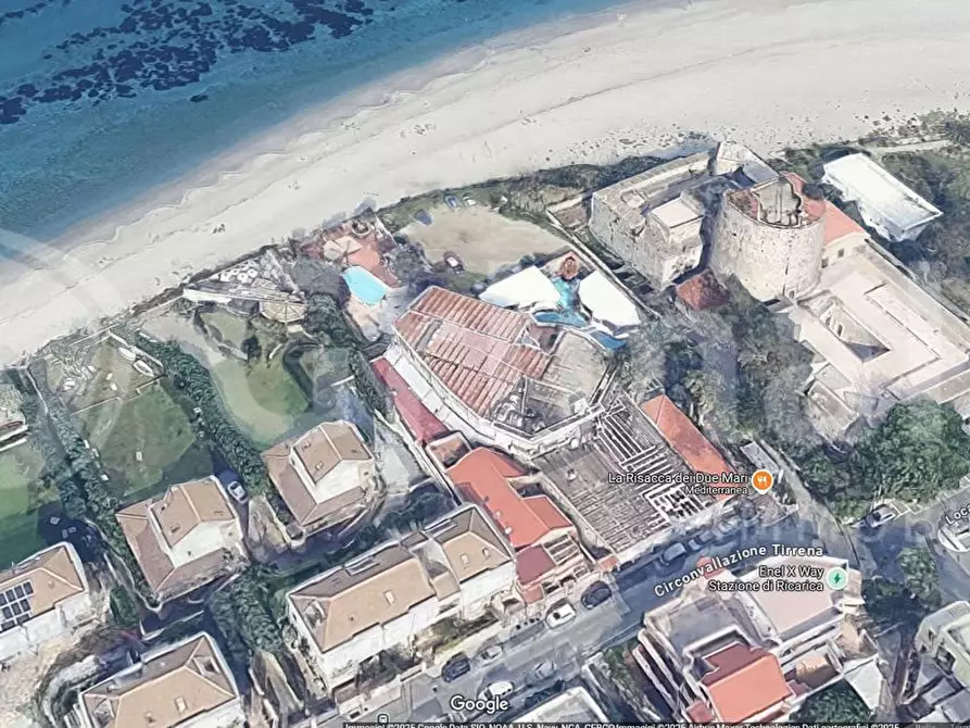 Immagine 4 di Palazzo in vendita  in Via Senatore Francesco Arena a Messina