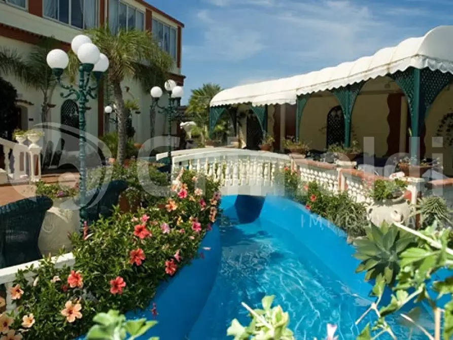 Immagine 7 di Palazzo in vendita  in Via Senatore Francesco Arena a Messina