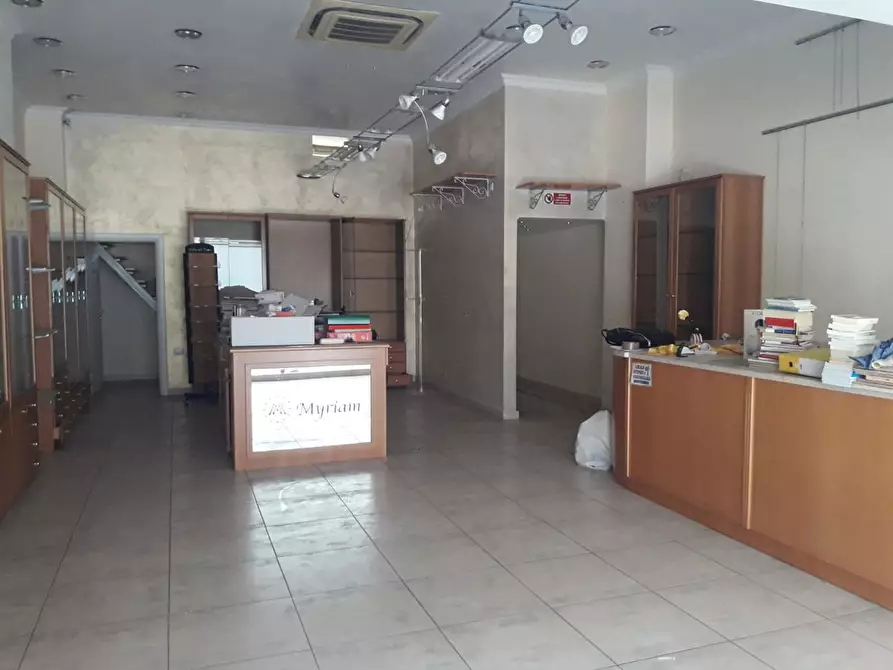 Immagine 2 di Negozio in vendita  in Corso LEONE MUCCI a San Severo