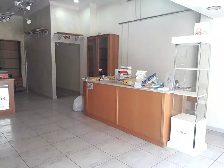 Immagine 3 di Negozio in vendita  in Corso LEONE MUCCI a San Severo