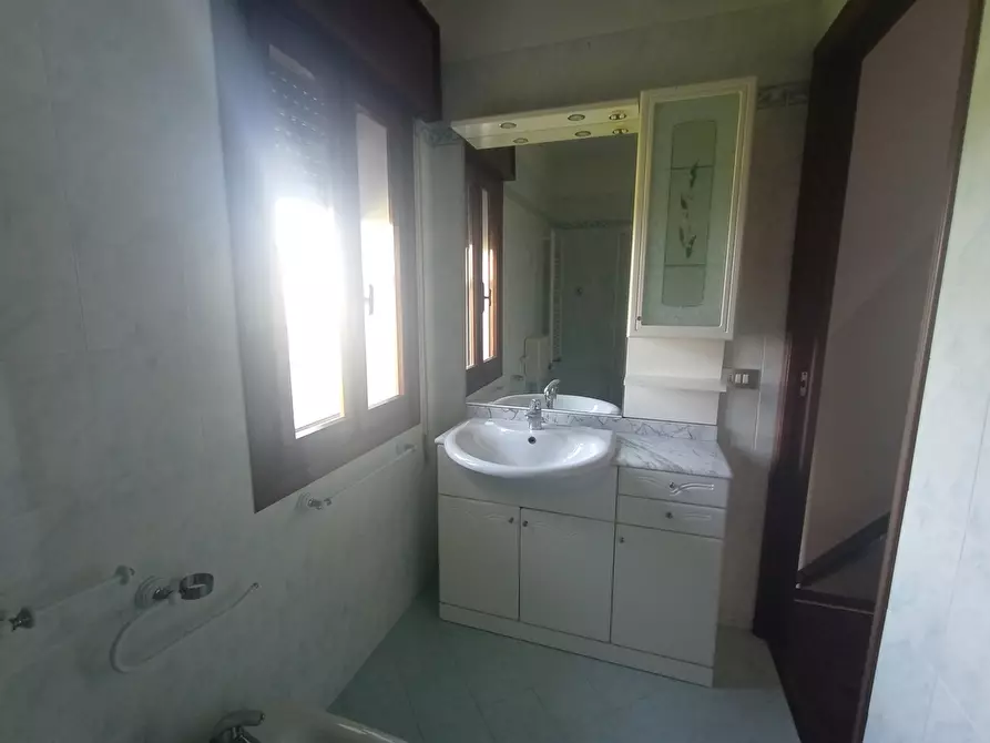 Immagine 23 di Palazzo in vendita  in Via Cavarzere, via Oselin, 00 a Cavarzere