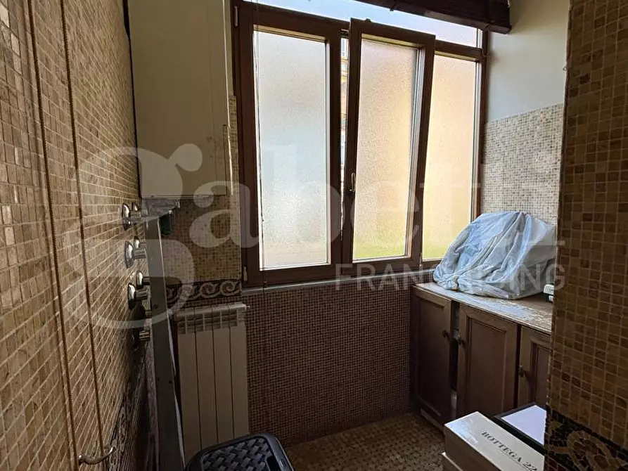 Immagine 15 di Appartamento in vendita  in Vico sant'eframo vecchio a Napoli