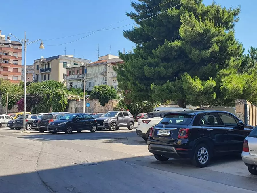 Immagine 5 di Box auto in vendita  in Via Ammiraglio Rizzo, 33 a Palermo