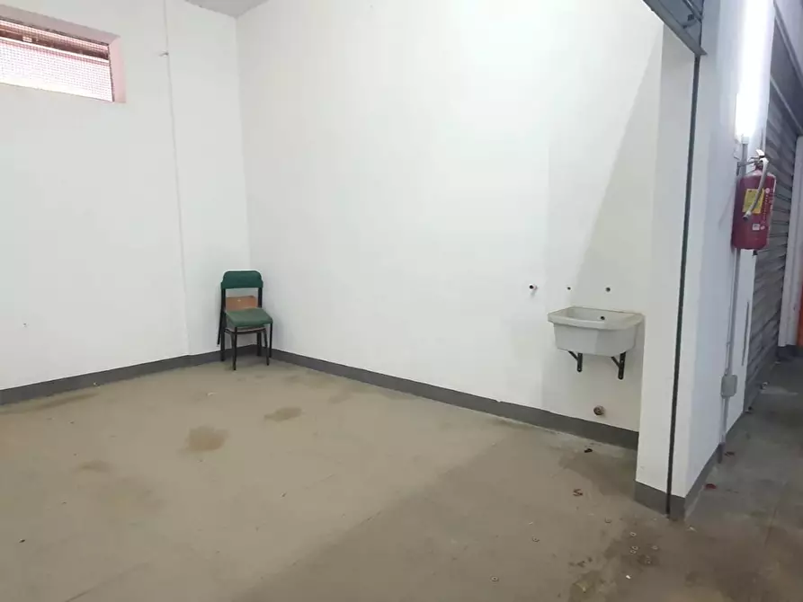 Immagine 13 di Box auto in vendita  in Via Ammiraglio Rizzo, 33 a Palermo