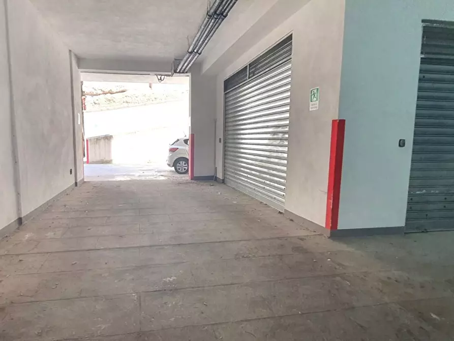 Immagine 12 di Box auto in vendita  in Via Ammiraglio Rizzo, 33 a Palermo