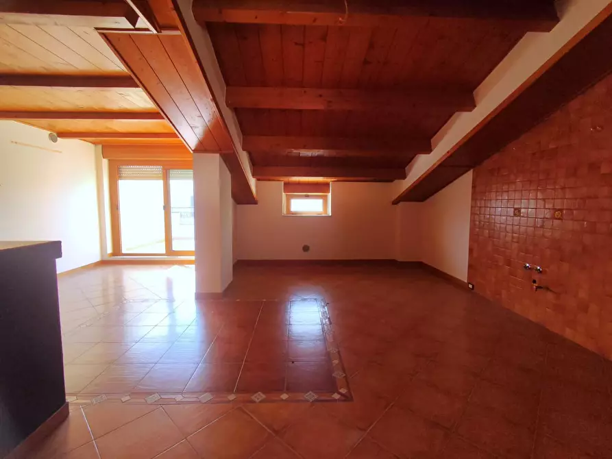 Immagine 16 di Appartamento in vendita  in Via DELICETO a San Severo