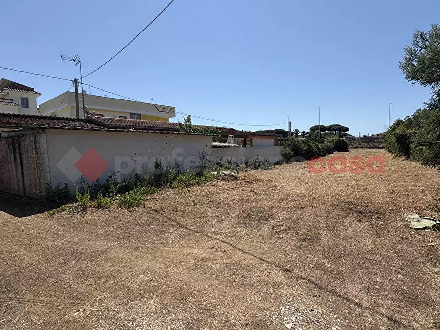 Immagine 8 di Terreno agricolo in vendita  in Via PONTINA, 21 a Terracina