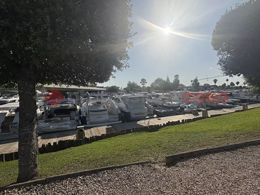 Immagine 1 di Terreno agricolo in vendita  in Via PONTINA, 21 a Terracina