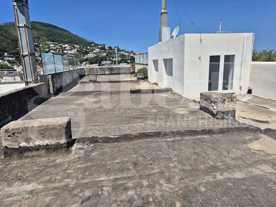 Immagine 14 di Appartamento in vendita  in Via porto a Ischia