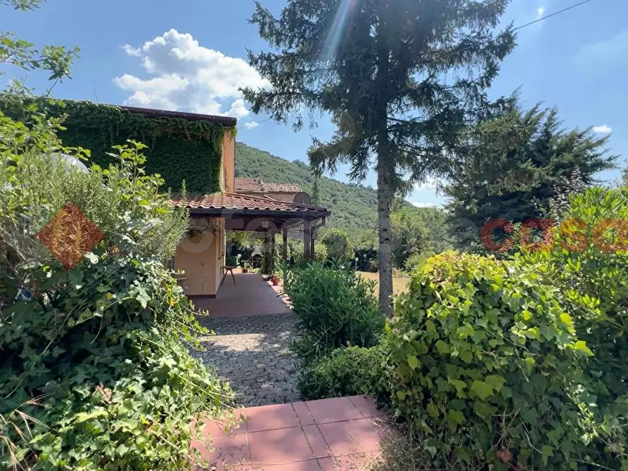 Immagine 6 di Casa indipendente in vendita  in Via fontana, 10 a Torre Cajetani