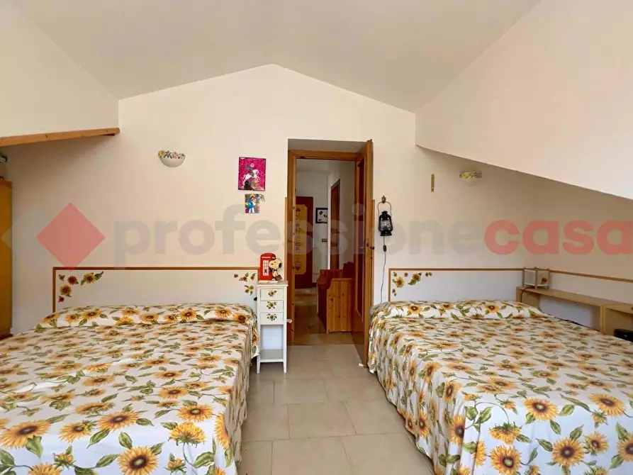 Immagine 29 di Casa indipendente in vendita  in Via fontana, 10 a Torre Cajetani