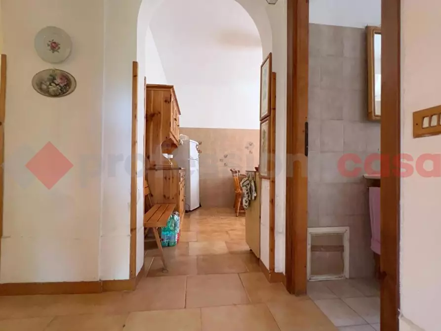 Immagine 12 di Casa indipendente in vendita  in Via fontana, 10 a Torre Cajetani