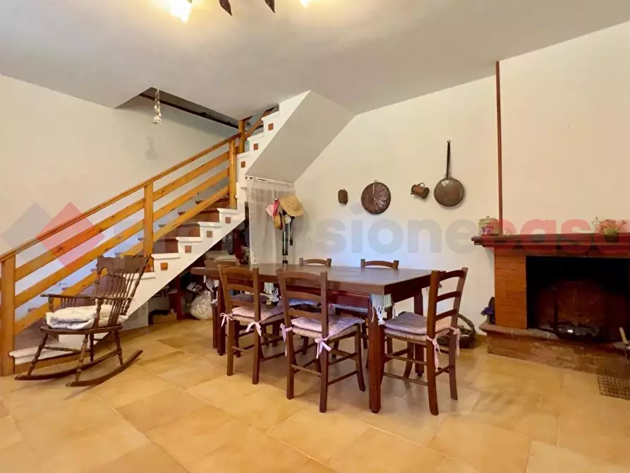 Immagine 16 di Casa indipendente in vendita  in Via fontana, 10 a Torre Cajetani