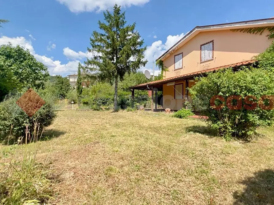 Immagine 8 di Casa indipendente in vendita  in Via fontana, 10 a Torre Cajetani