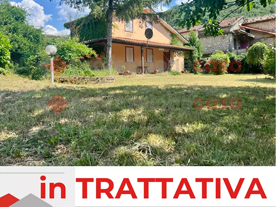 Immagine 1 di Casa indipendente in vendita  in Via fontana, 10 a Torre Cajetani