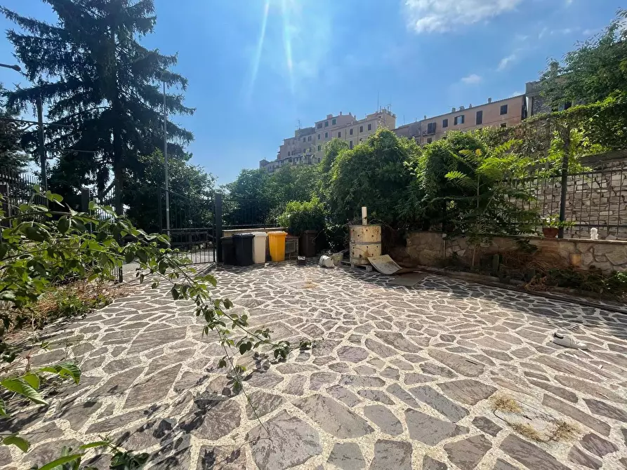 Immagine 6 di Negozio in affitto  in Via della crocetta, 0 a San Polo Dei Cavalieri