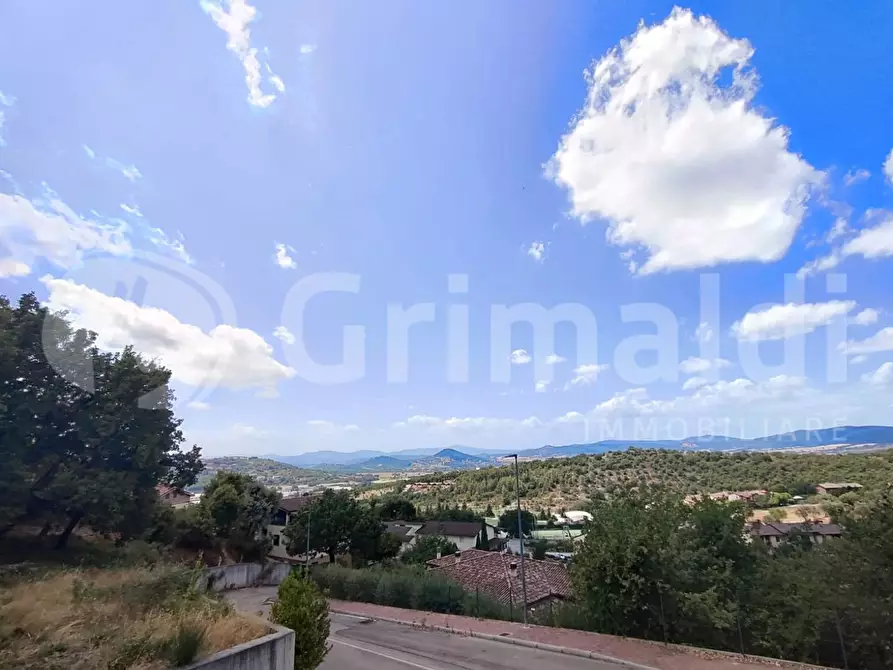 Immagine 12 di Terreno residenziale in vendita  in Via A. Onofri a Corciano