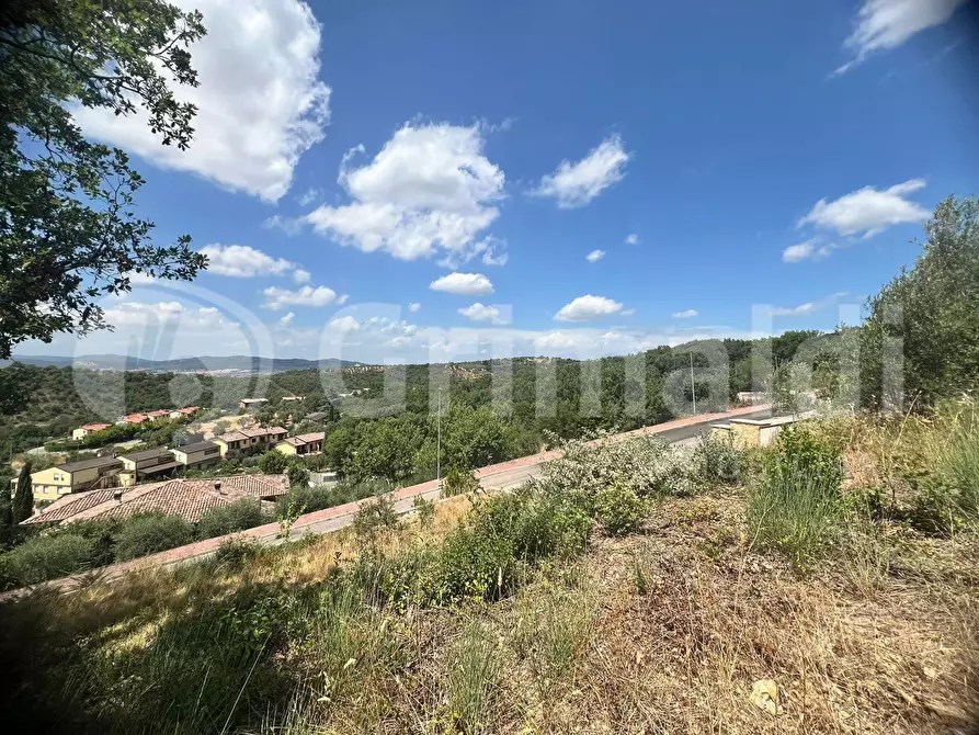 Immagine 2 di Terreno residenziale in vendita  in Via A. Onofri a Corciano