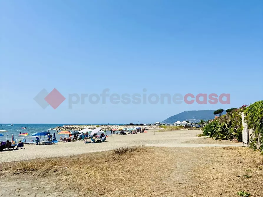 Immagine 9 di Terreno agricolo in vendita  in Via OASI DEL SISTO, 31 a Terracina