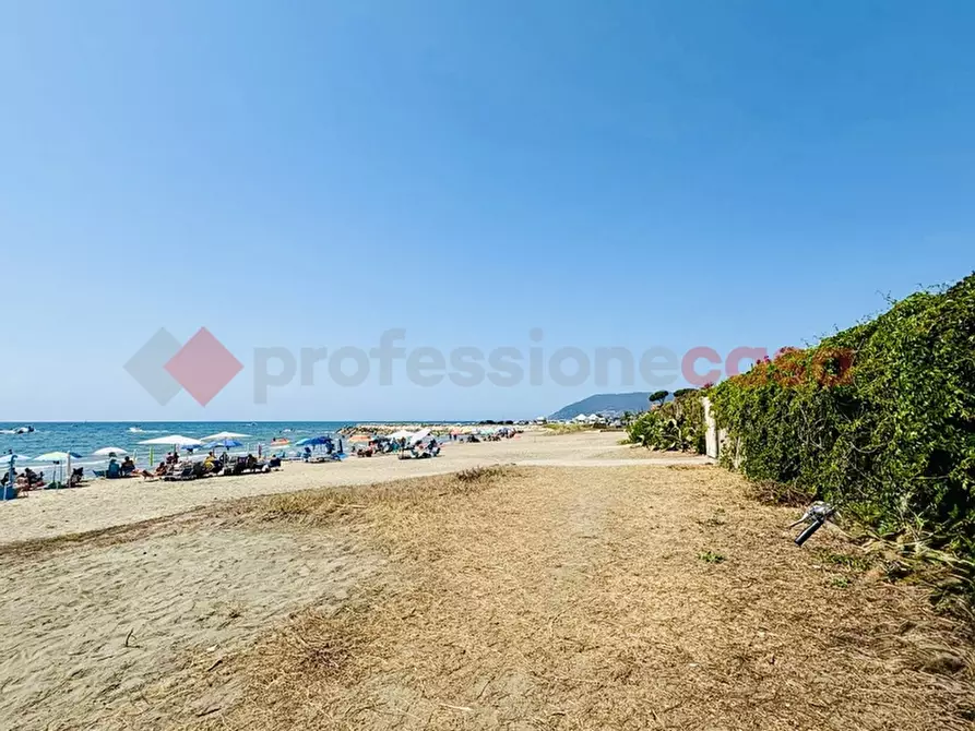 Immagine 3 di Terreno agricolo in vendita  in Via OASI DEL SISTO, 31 a Terracina