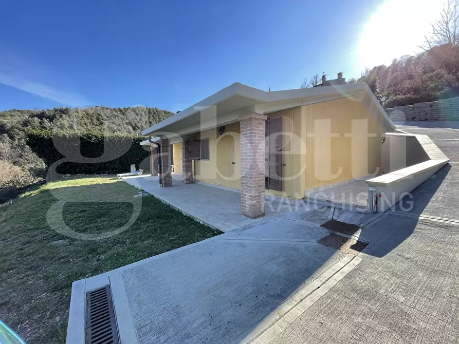 Immagine 5 di Casa indipendente in vendita  in Via CINQUE CERRI, 1 a Bettona