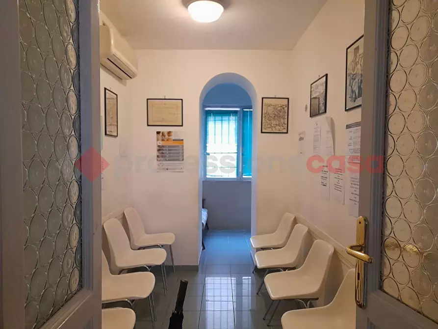 Immagine 10 di Appartamento in vendita  in Corso Umberto, 158 a Taranto