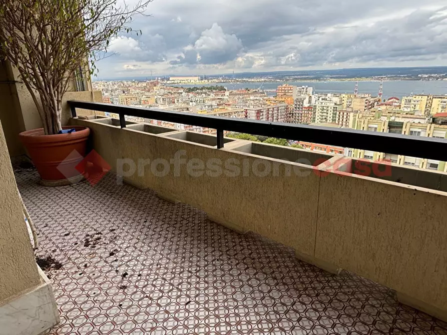 Immagine 18 di Appartamento in vendita  in Piazzale Dante, 28 a Taranto