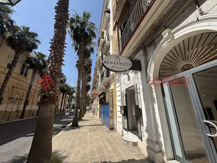 Immagine 15 di Attività commerciale in vendita  in Via MIGNOGNA, 6 a Taranto