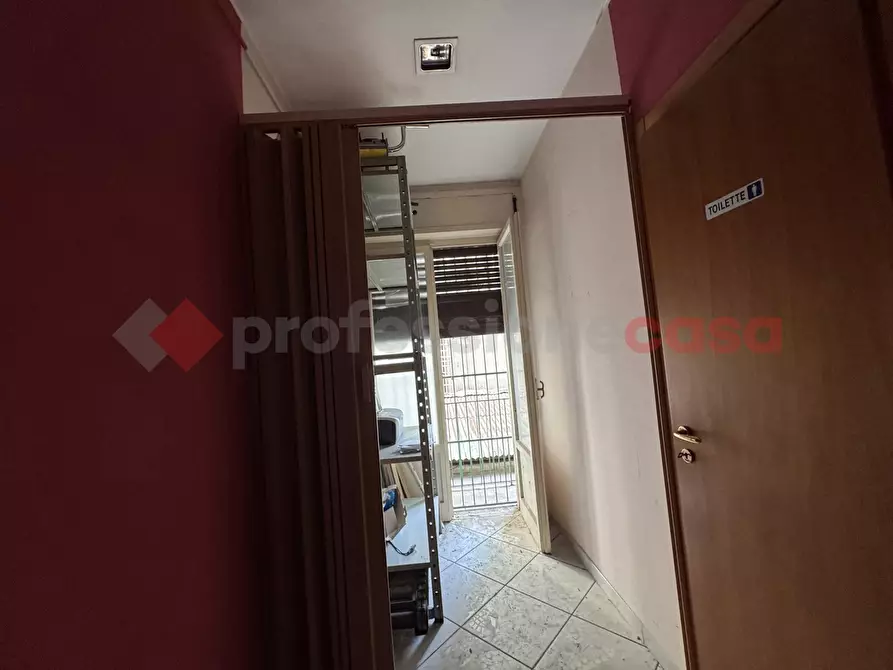Immagine 14 di Ufficio in vendita  in Via JAPIGIA, 1 a Taranto