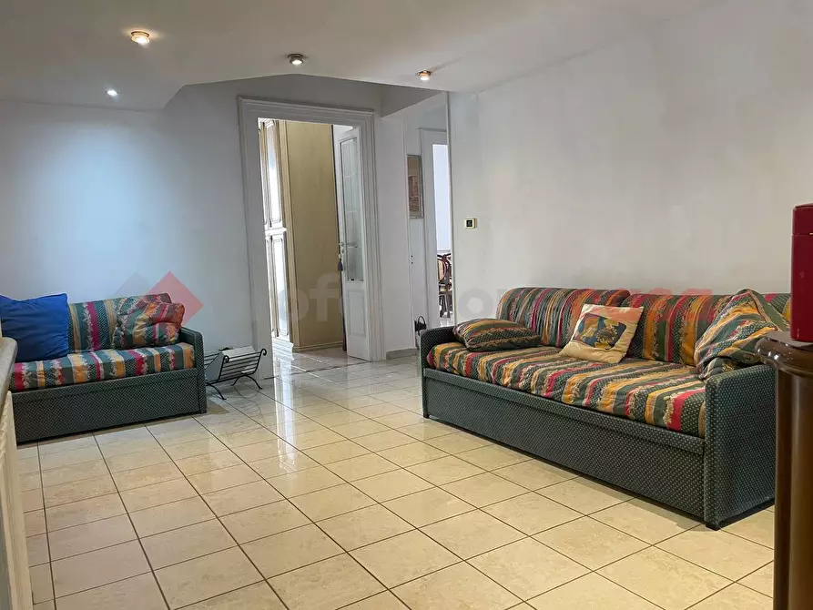 Immagine 2 di Appartamento in vendita  in Via CAVALLOTTI, 105 a Taranto