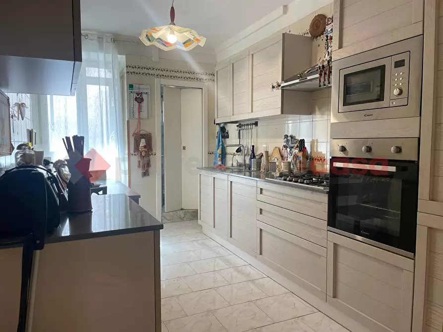 Immagine 7 di Appartamento in vendita  in Via CAVALLOTTI, 105 a Taranto