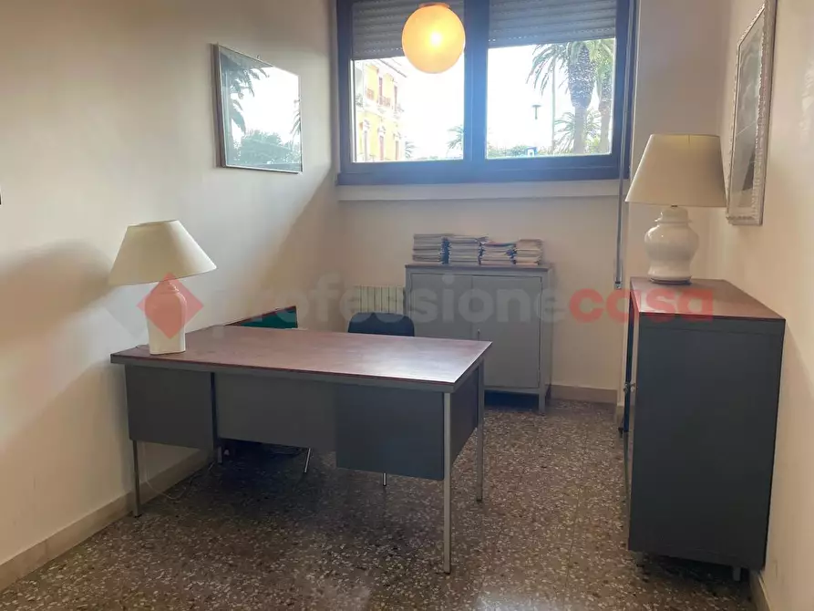 Immagine 18 di Ufficio in affitto  in Piazza CARBONELLI, 6 a Taranto