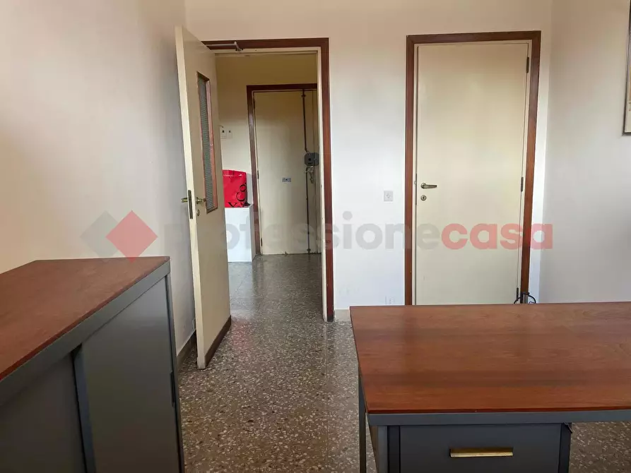 Immagine 24 di Appartamento in affitto  in Piazza CARBONELLI, 6 a Taranto