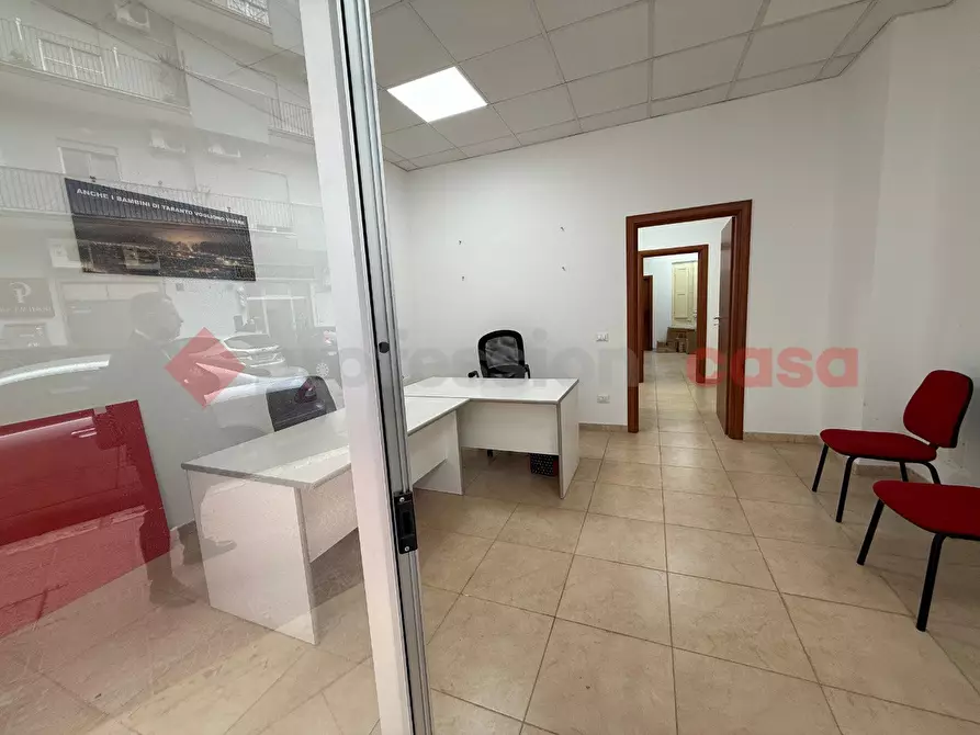 Immagine 18 di Appartamento in vendita  in Via CORSICA, 19 a Taranto