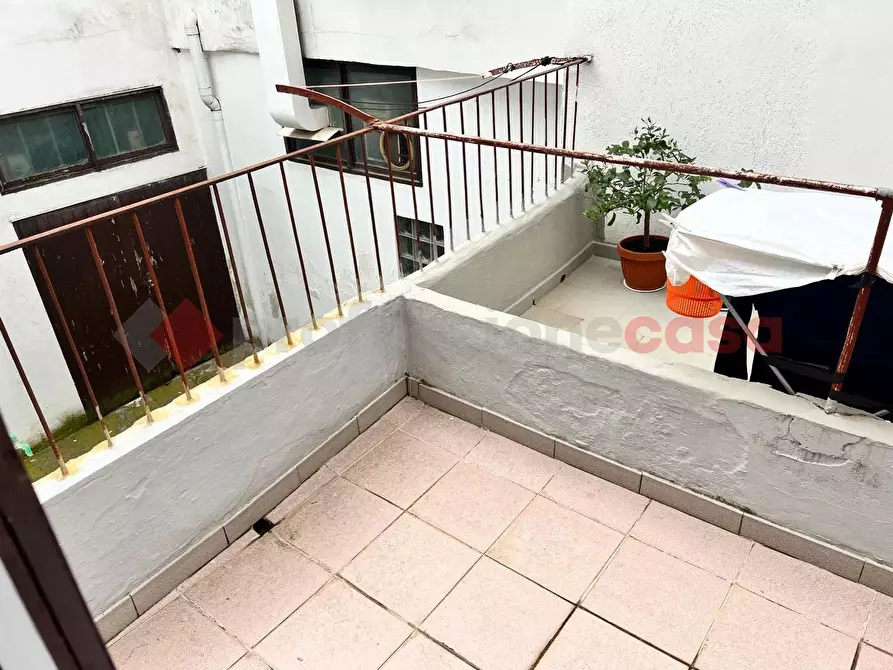 Immagine 5 di Appartamento in vendita  in Via CORSICA, 19 a Taranto