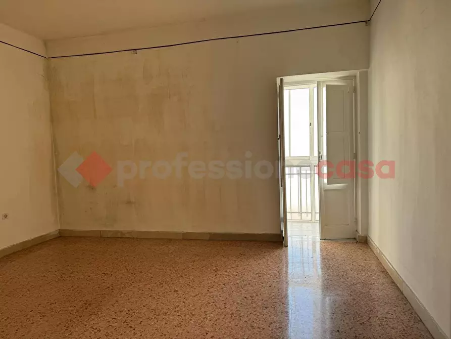 Immagine 5 di Appartamento in vendita  in Corso Italia, 75 a Taranto